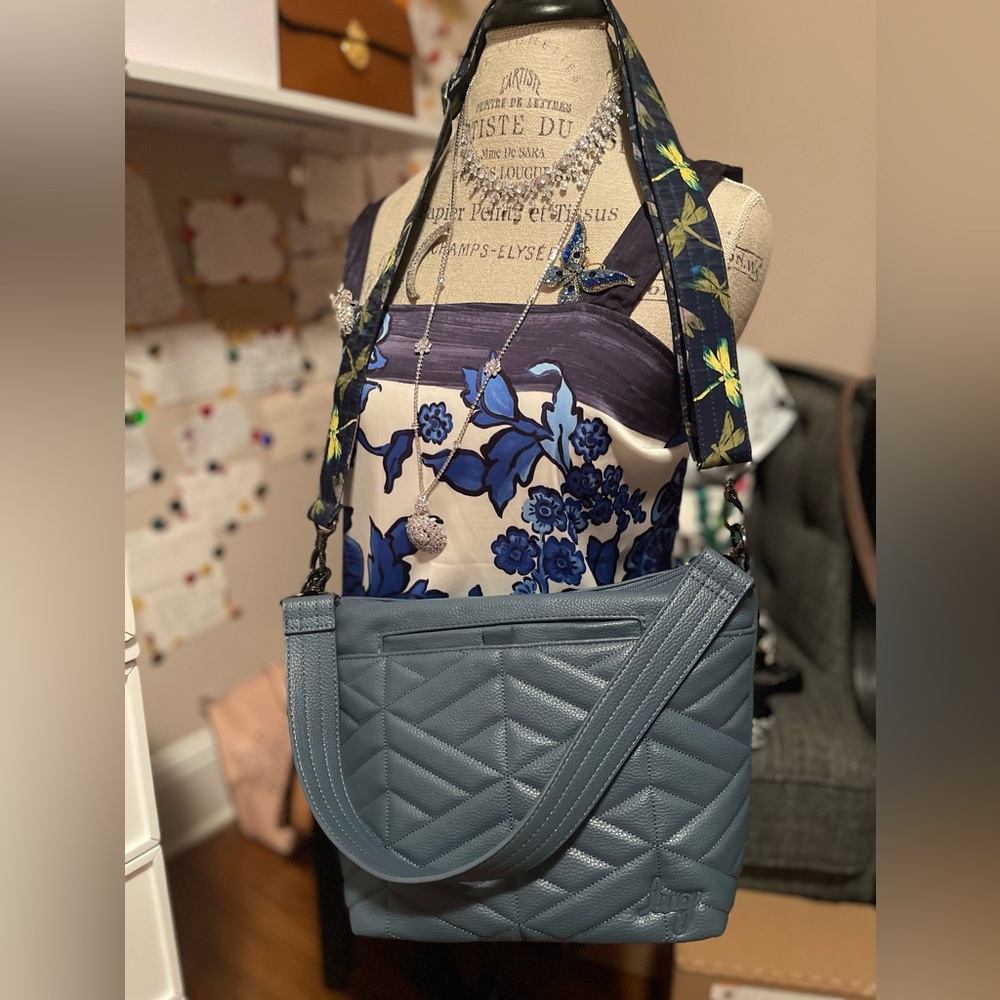 NWOT Lug VL Flare XL crossbody / shoulder bag with 2 straps in slate blue NEW! - Picture 3 of 16
